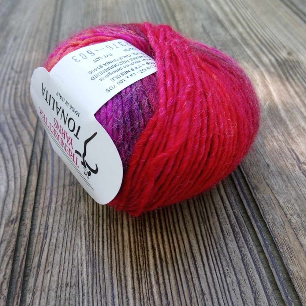 Trendsetter Yarns Wool Acrylic Colorful Skein Crocheting Knitting - Picture 8 of 9